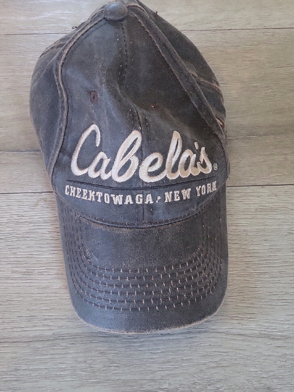 Cabela's Men's Black Baseball Cap - Cheektowaga, New York